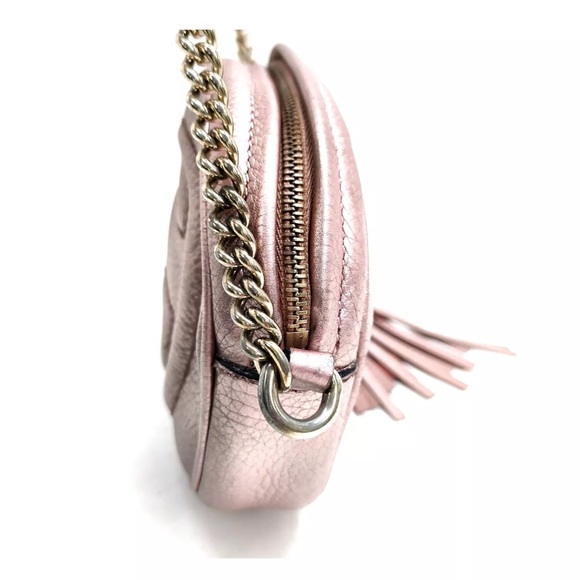 Auth Gucci Metallic Pink Disco Crossbody SoHo
Bag Purse Handbag - Picture 6 of 14